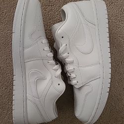 Wmns Air Jordan Retro 1 Low Size 11.5wmns/10 Men 