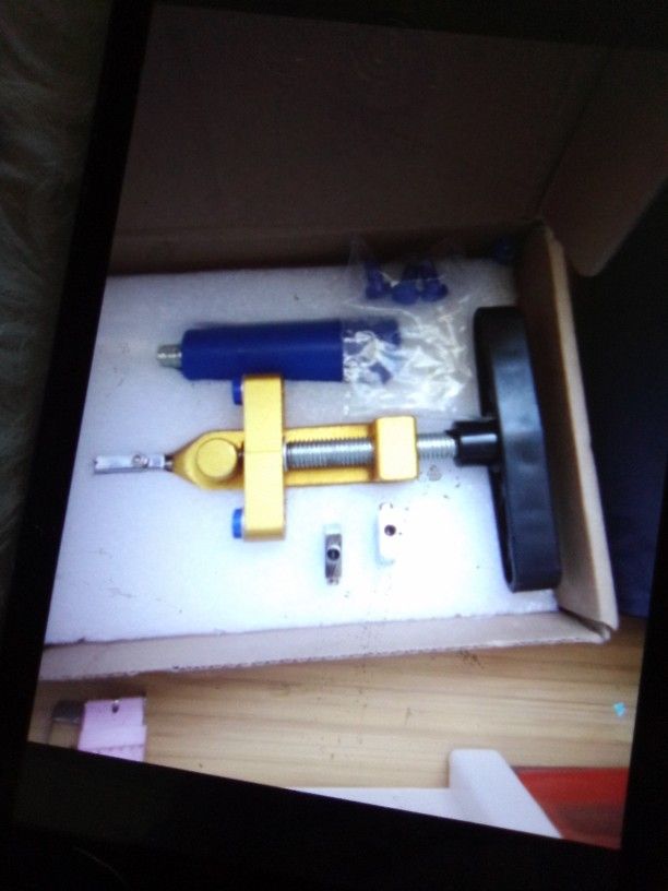 Glass Cutter