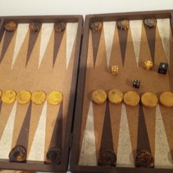 Really Old Backgammon 