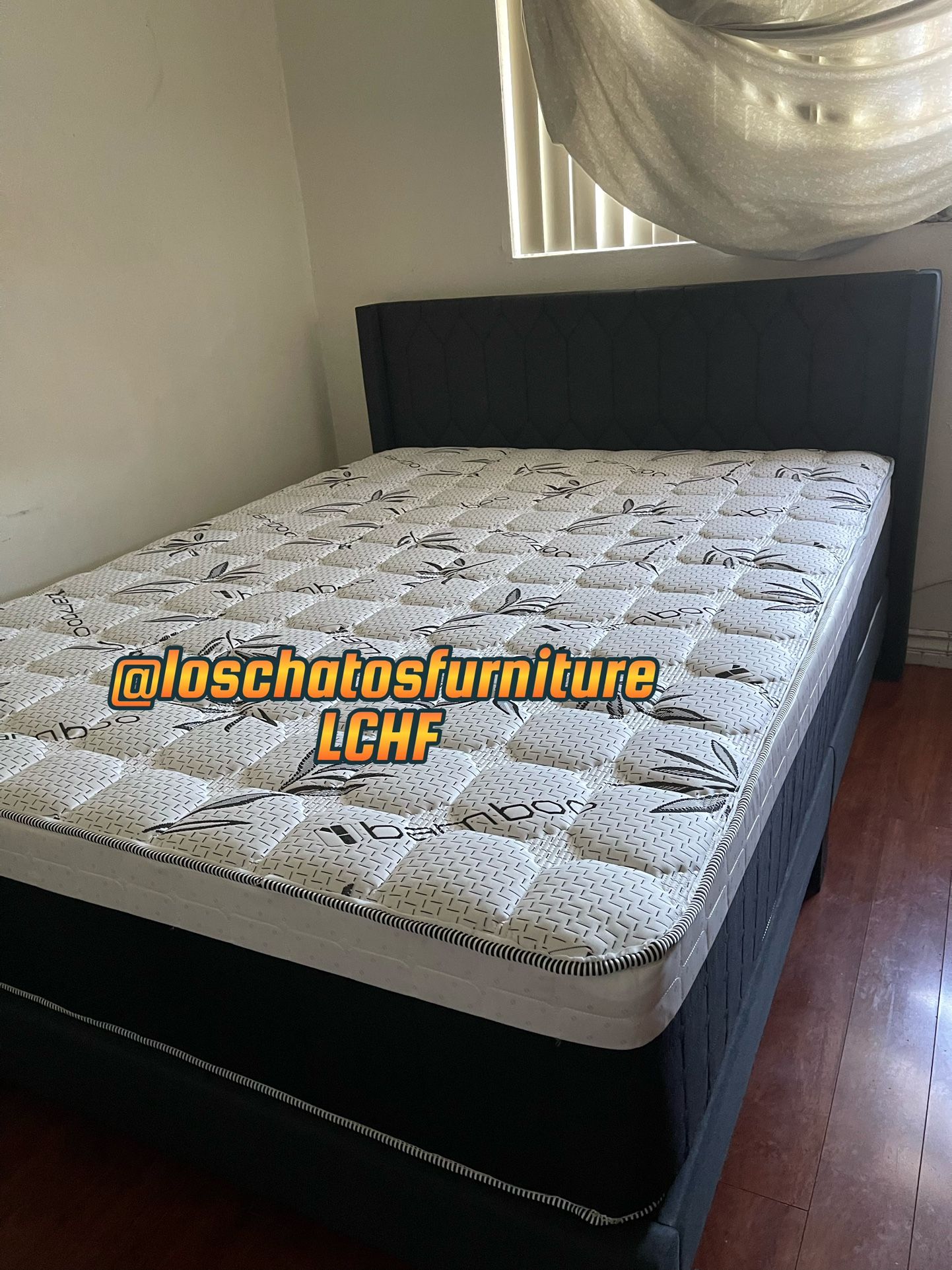 Queen Size Bed Frame With Mattress 
