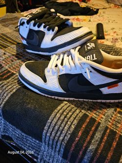 Nike sb tight booth size 11