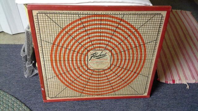 Pinboard~Doily Stretcher