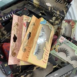 Ioni Lashes