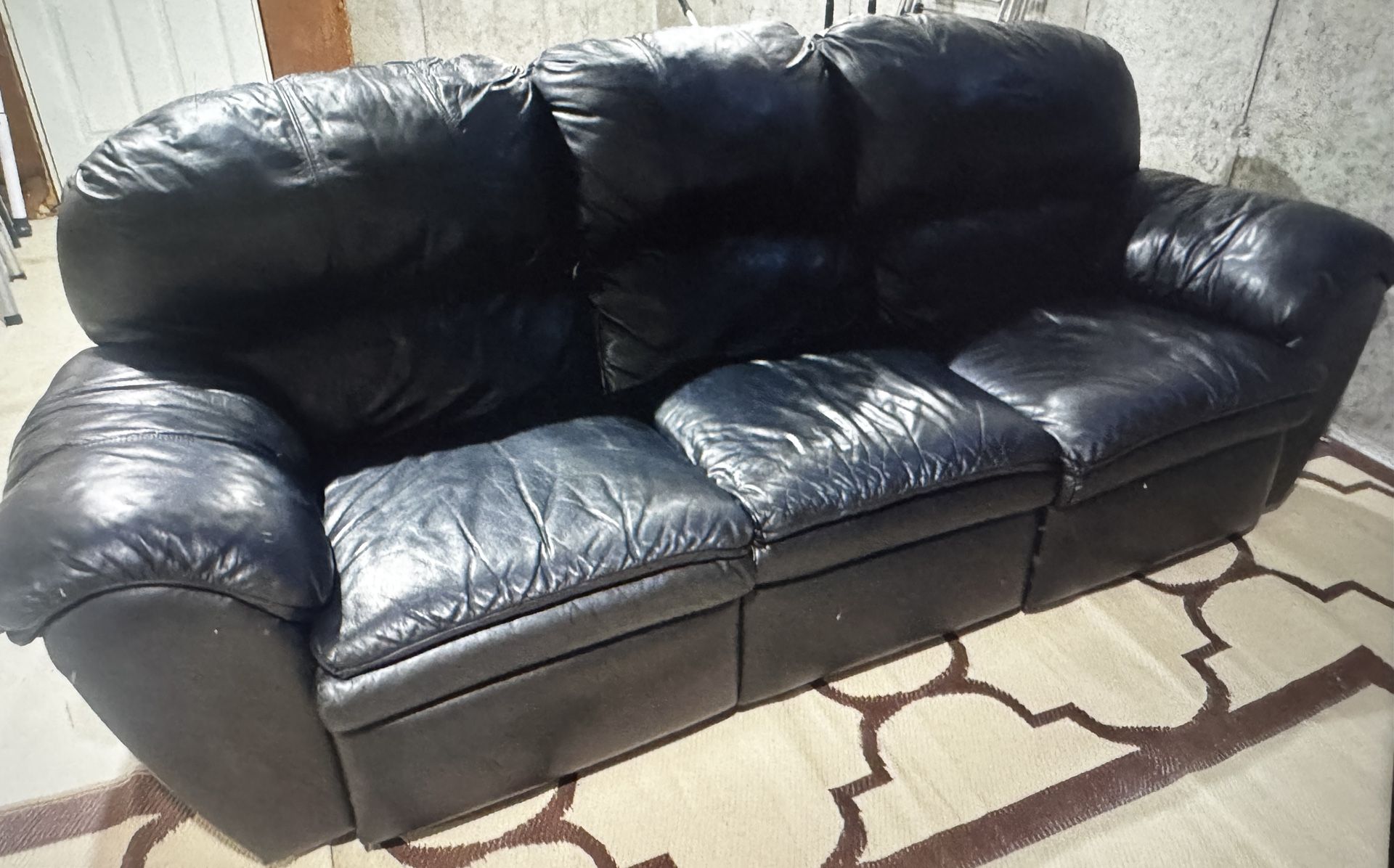 Leather Sofa Retainer
