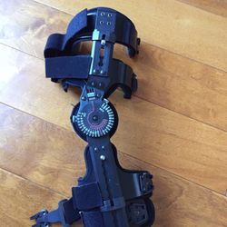 Knee Braces