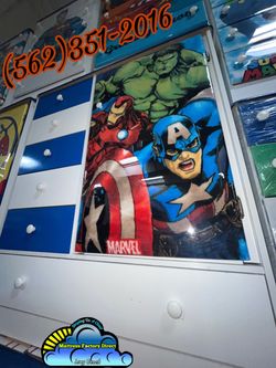 Avengers closet wardrobe dresser ropero armoire Nuevo