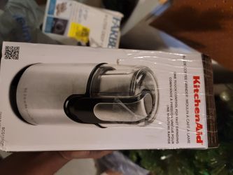 Salt or coffee grinder