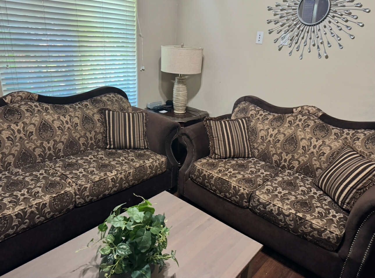 3 set Sofa With Table 