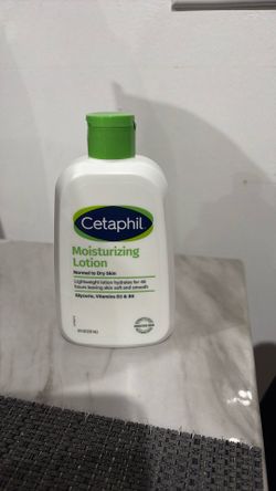 Cetaphil moisturizing lotion 8 oz
