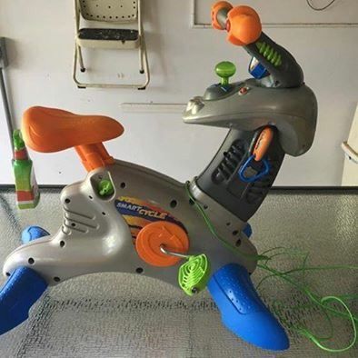 Fisher Price Smart Cycle with two games Learning Adventures and