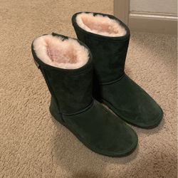 Bearpaw Boots
