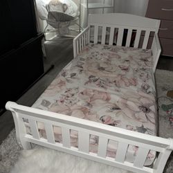 Toddler Crib And Mattress