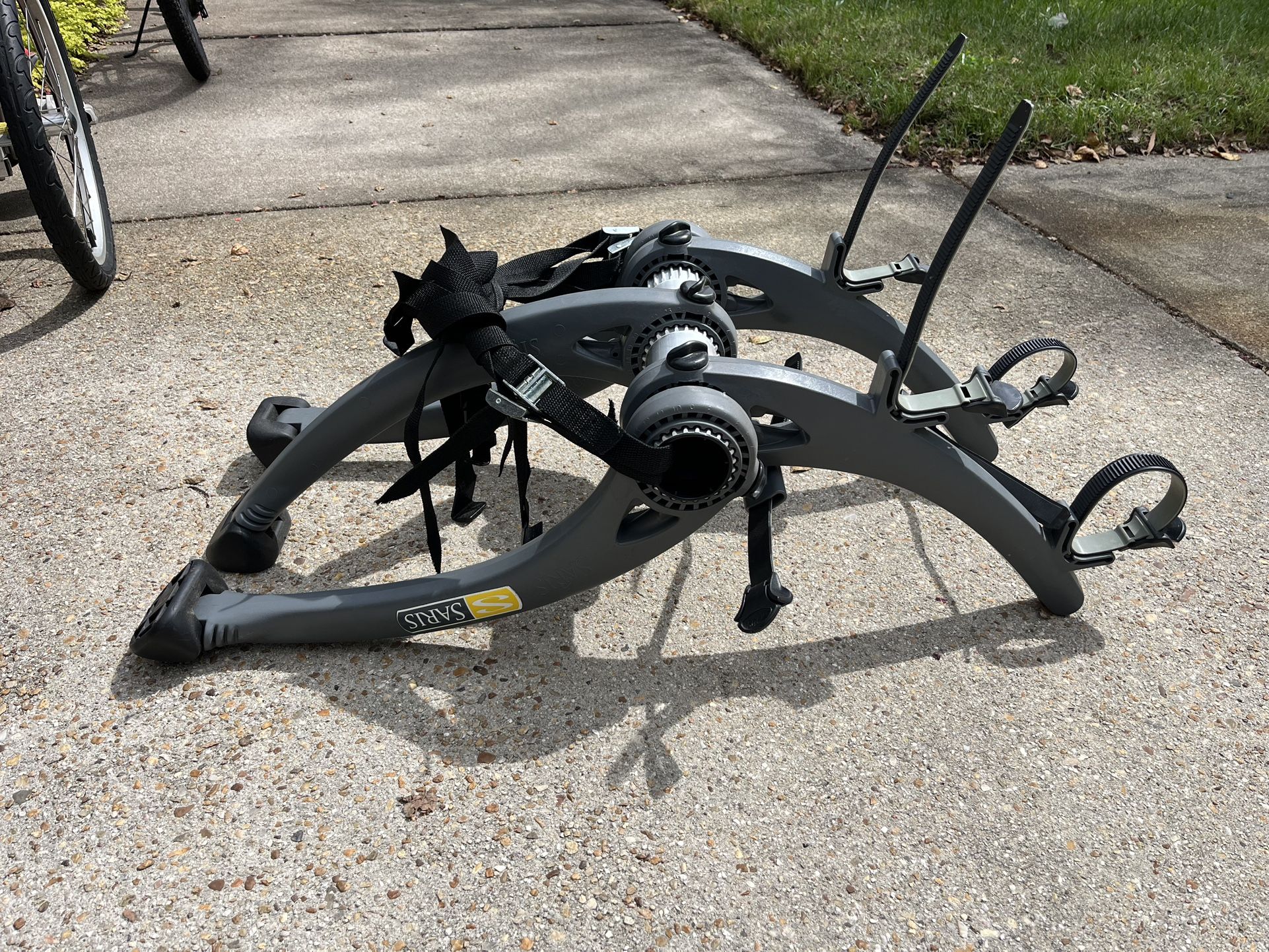 Saris Bones 2 Bike Car rack