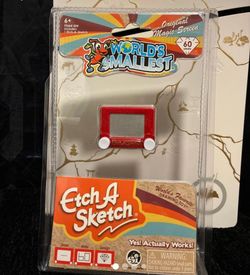World’s Smallest -Etch A Sketch- New 2020 - 6+