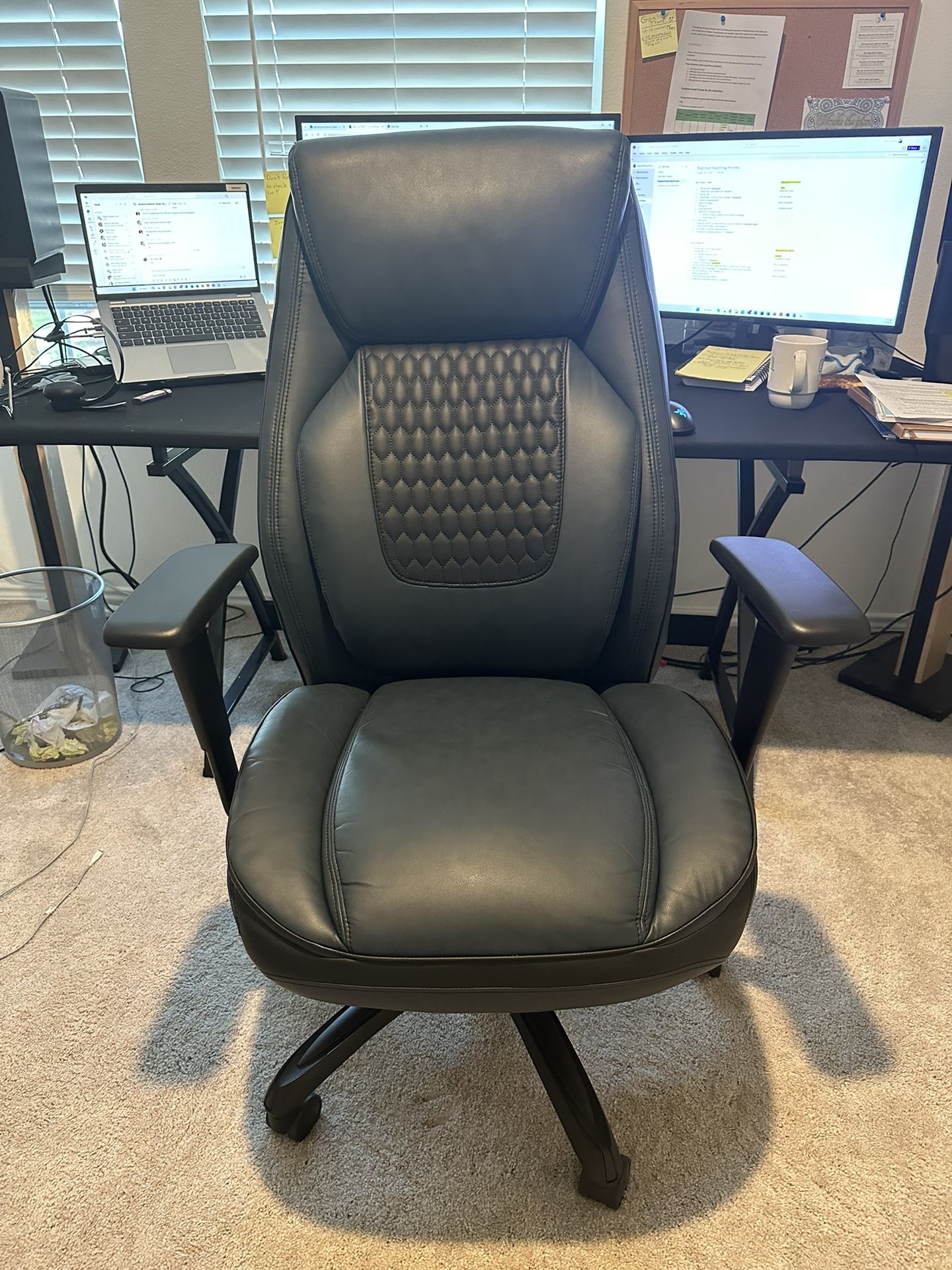 Shaquille O'Nealâ„¢ Nereus XXL Ergonomic Bonded Leather High-Back Executive Chair