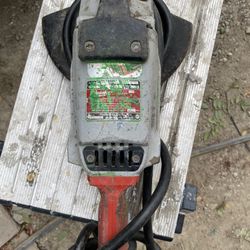 Milwaukee Heavy Duty grinder
