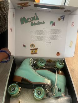 Moxi Lolly Outside Roller Skates