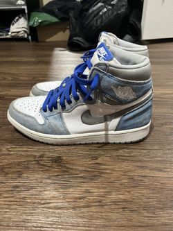 Retro 1 “hyper Royal”