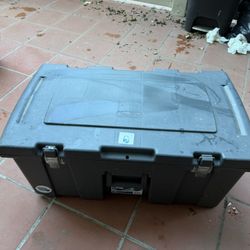 Sterilite Footlocker, Heavy Duty Plastic Storage Container, with Handle and Wheels, Lockable, Teal