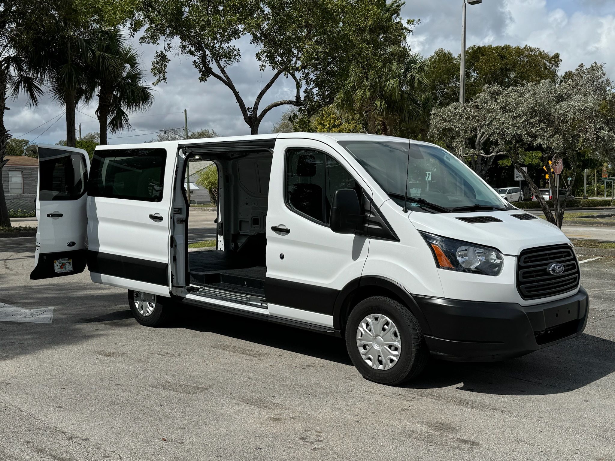 2020 Ford Transit-150