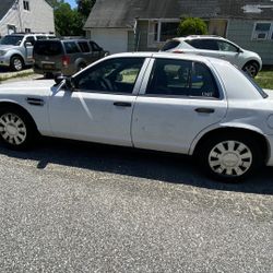 2009 Ford Crown Victoria