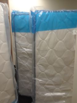 Queen Mattress Valentine's Sale