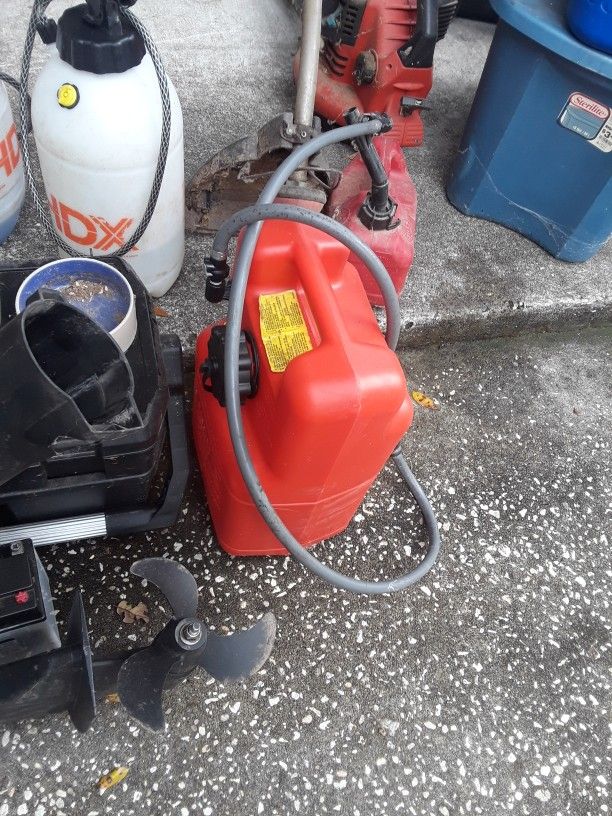5 Hp Briggs And Stratton Motor With Aluminum 12 Foot John Boat