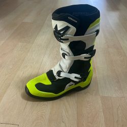  Dirt Bike Boots Size 8 