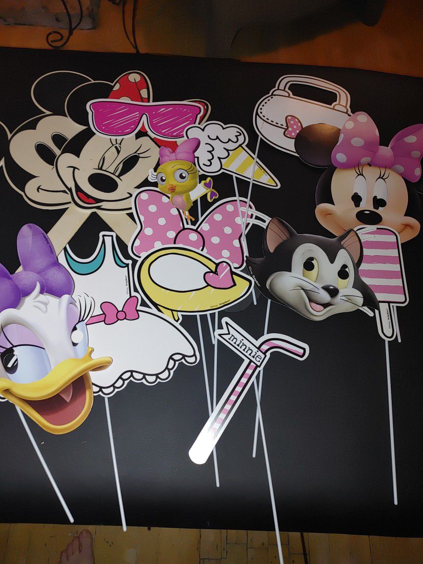 Mickey/Minnie Birthday Decorations LOT