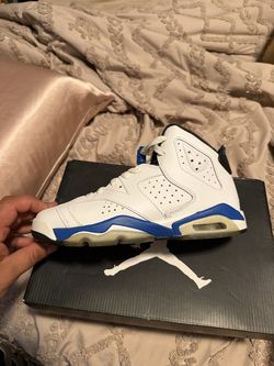 Jordan 6 sport blue size 4.5