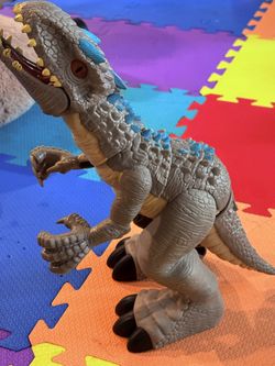 Jurassic World Dinosaur Toy Thrashing Indominus Rex Figure 