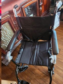 TRANSPORT CHAIR
