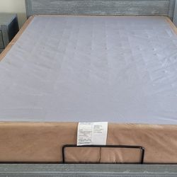 Queen matress and box spring