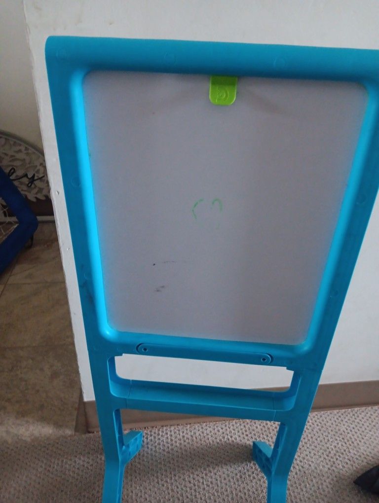 Kids Drawing Chalkboard