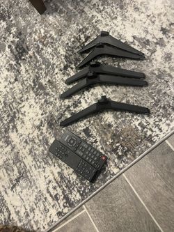 Legs To Hisense Tv And Remote Controller