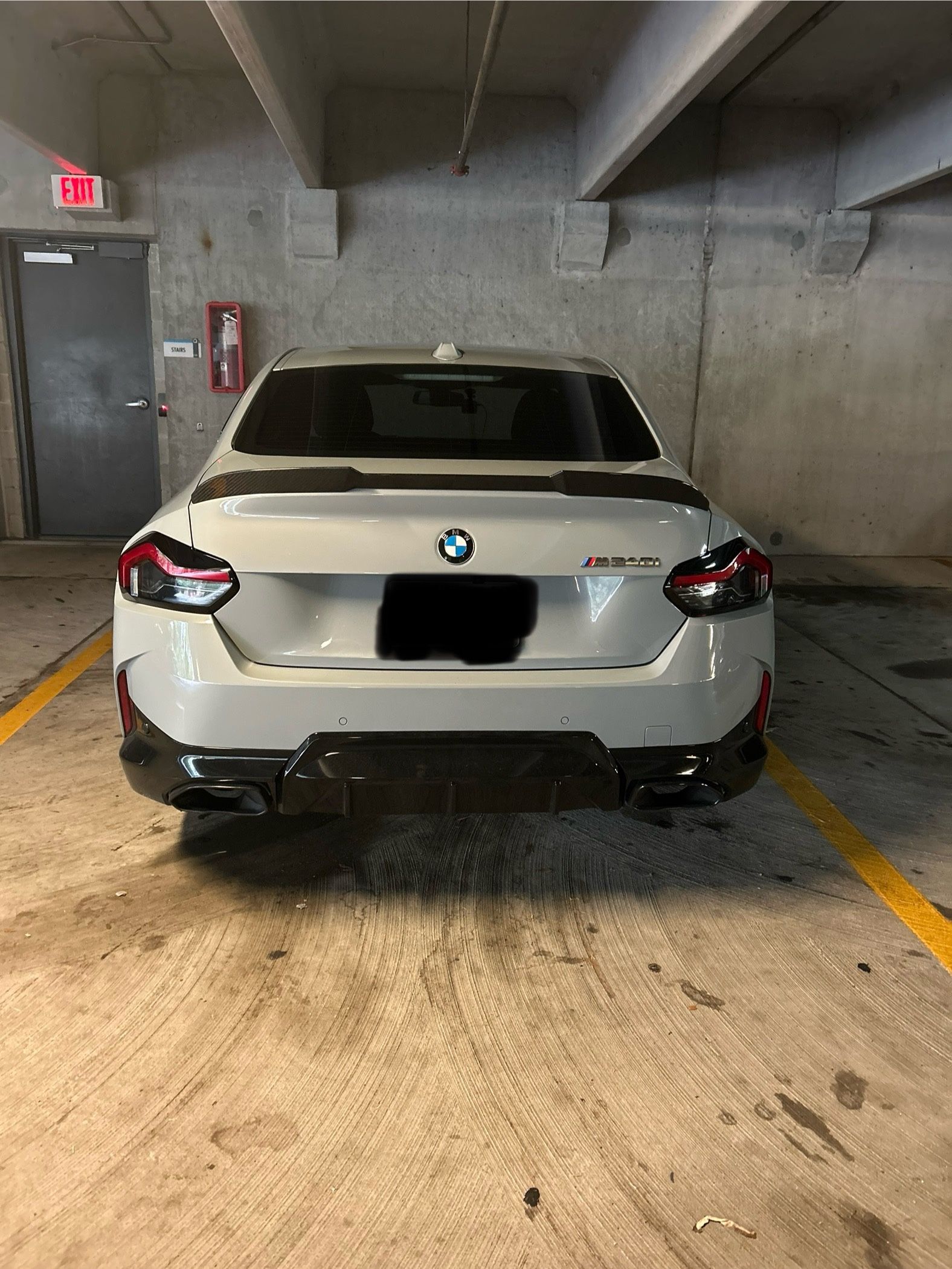 Completely brand new PRE-PREG CARBON FIBRE ID-01 REAR SPOILER