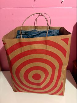 Bag of men’s clothes