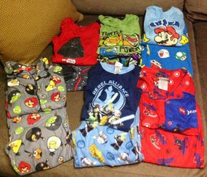 Boys pajamas size large