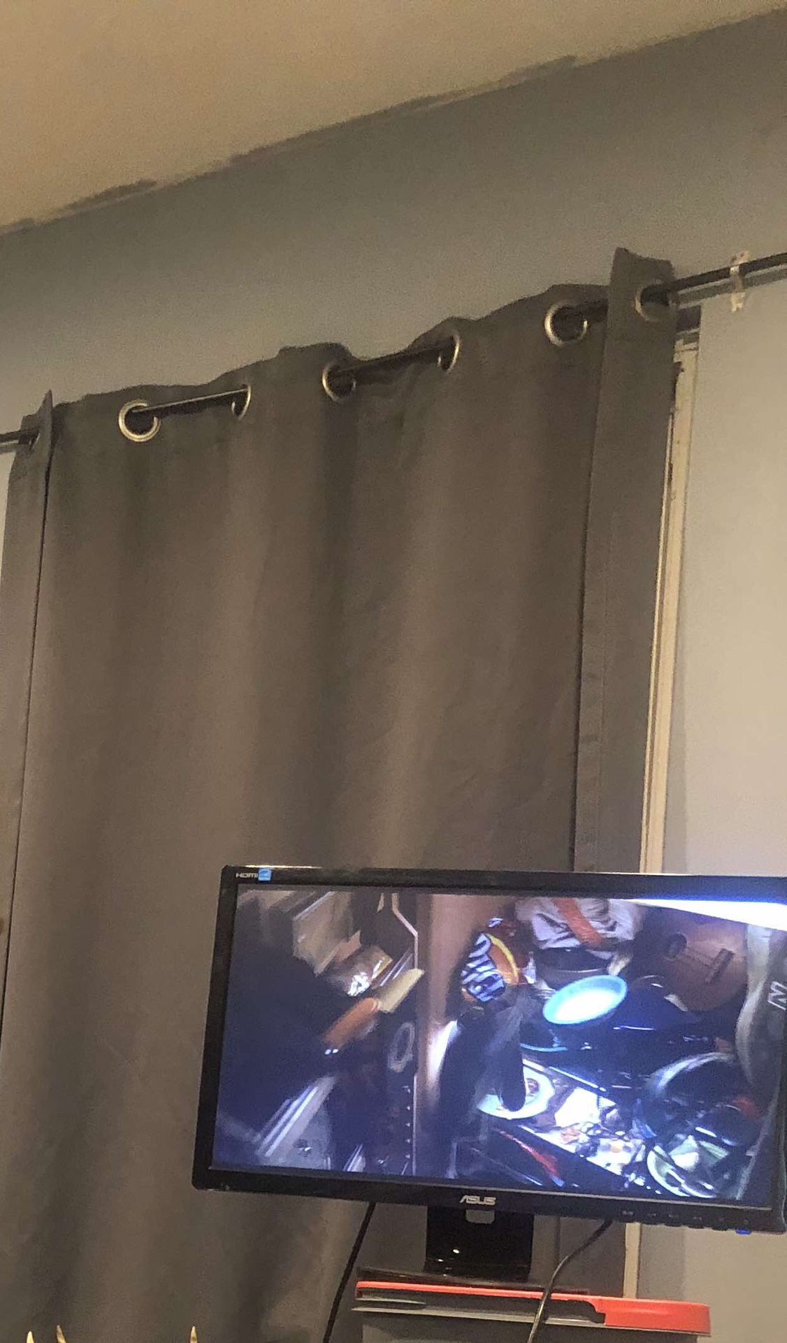 Asus Computer Monitor