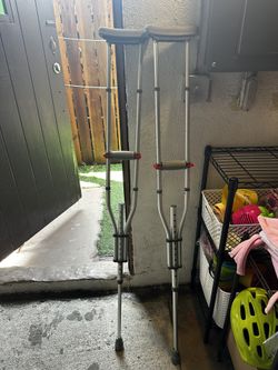 Universal Crutches