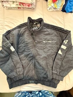 Bad Bunny x Mercedes - AMG Petronas Formula One Team Jacket. Size: 2XL