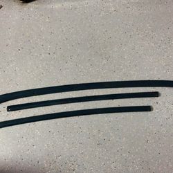 B-Body Upper Windshield & Headliner Moldings