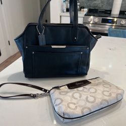 Coach Small Purse with coin wristlet 