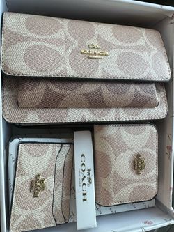 Coach purse set