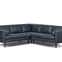 Several new “open box” sofas & sectionals at less than 50% of retail! Delivery Available