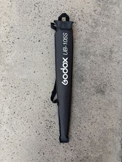 Godox UB-105s 41.3” Parabolic Reflector