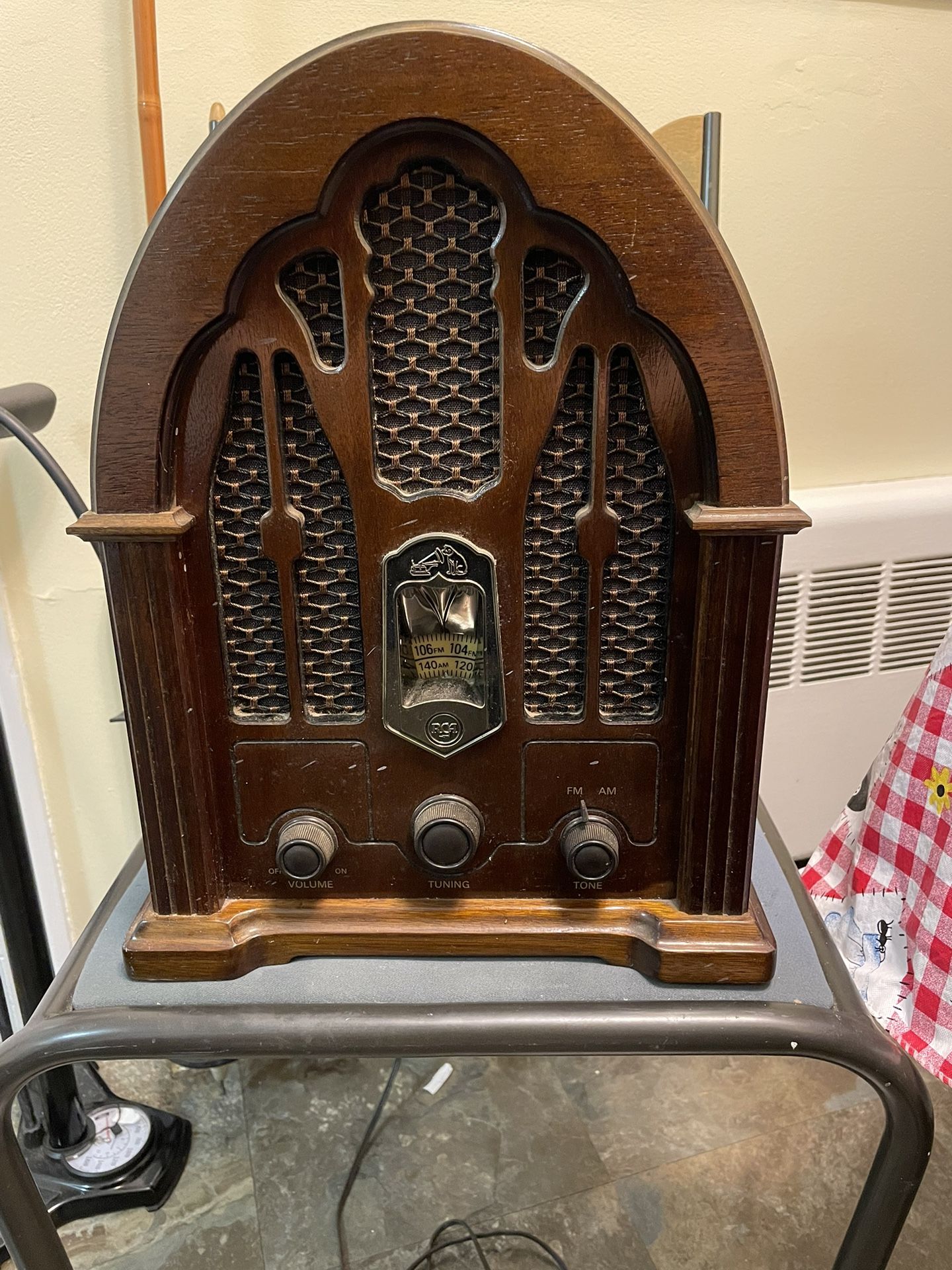 Antique Radio