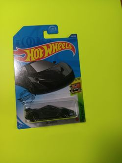 Hot Wheels McLaren P1 Die-Cast Car