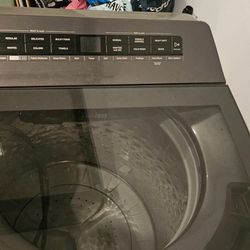 Whirlpool HE Smart Washer and Dryer 