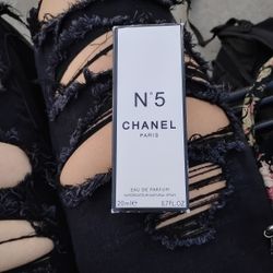 Chanel No.5 Perfume